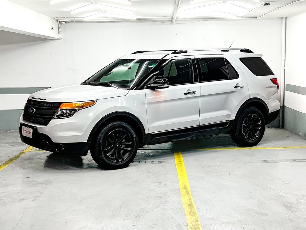 Ford Explorer XLT 2016 - 3.5L V6 Automática